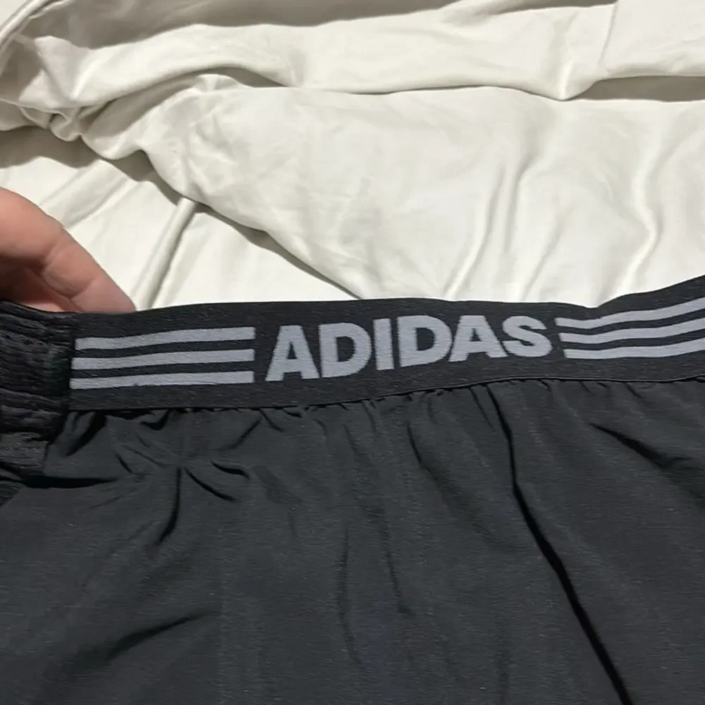 adidas L black climalite drawstring closure grey reflective accents pockets euc